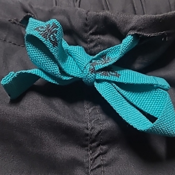 WOMEN'S MED COUTURE SCRUB PANTS - Picture 4 of 6